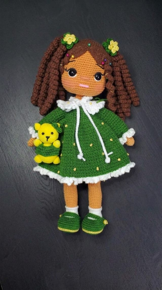Poupée Amaya au crochet